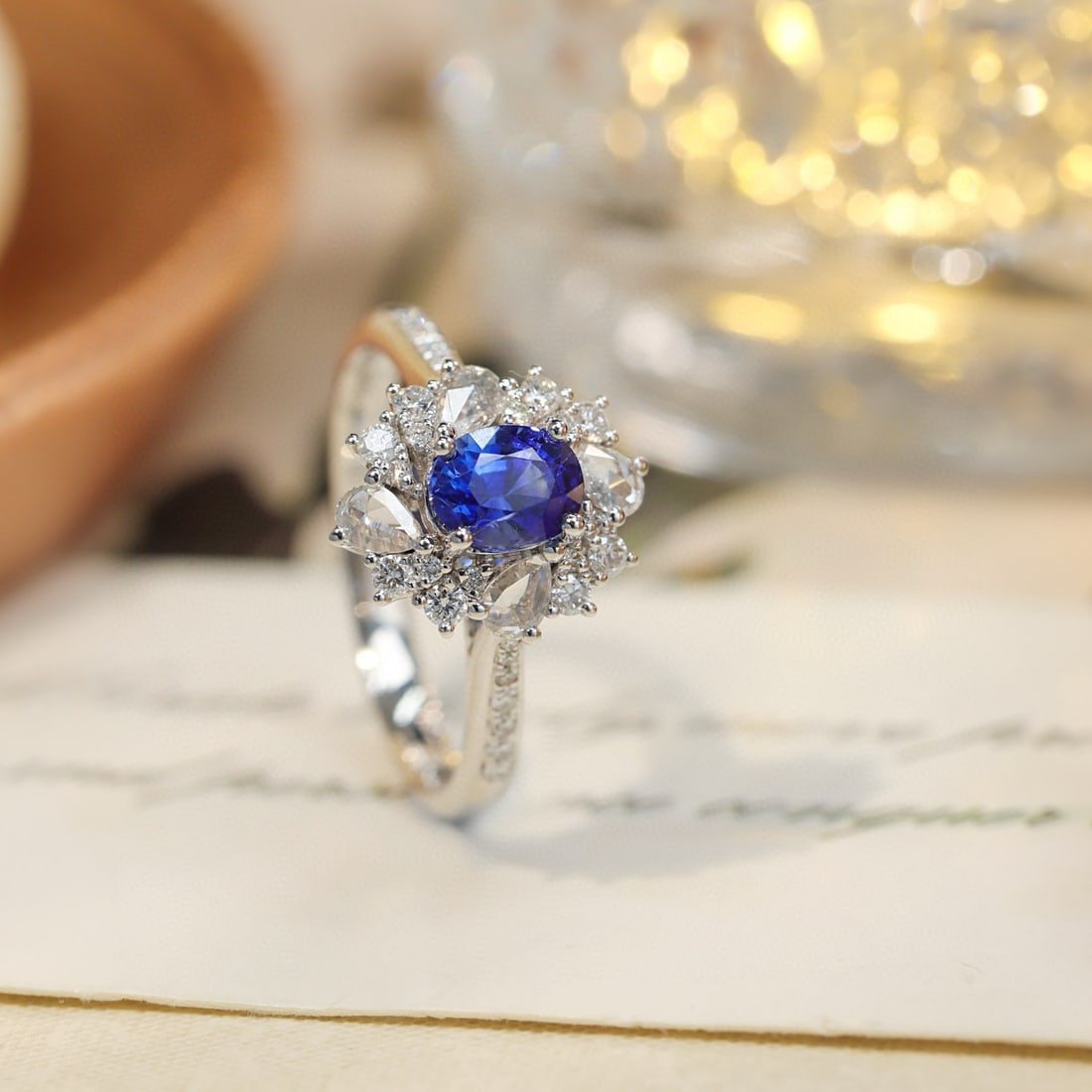 14k Gold 1.50 Ctw Natural Sapphire & Diamond Ring: Ref:231060441 // gold content:14k gold // ring size:7. 25us // // main gemstone:sapphire // shape:oval // carat weight:1. 09ct // color:royal blue // treatment:natural // // adjacent gemstone 2 :