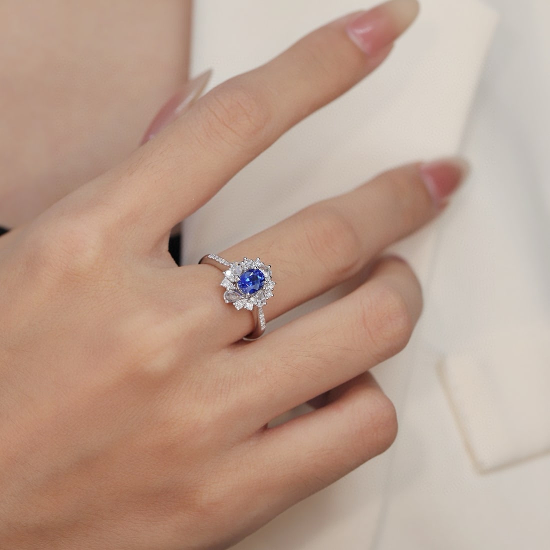 14k Gold 1.50 Ctw Natural Sapphire & Diamond Ring - 2