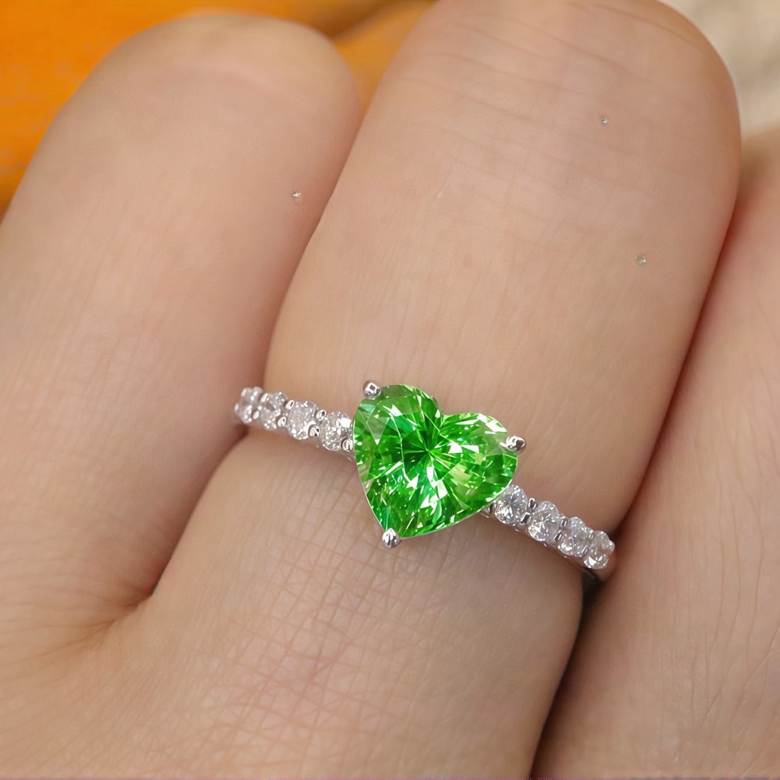 14k Gold 1.24 Ctw Natural Tsavorite & Diamond Ring - 4