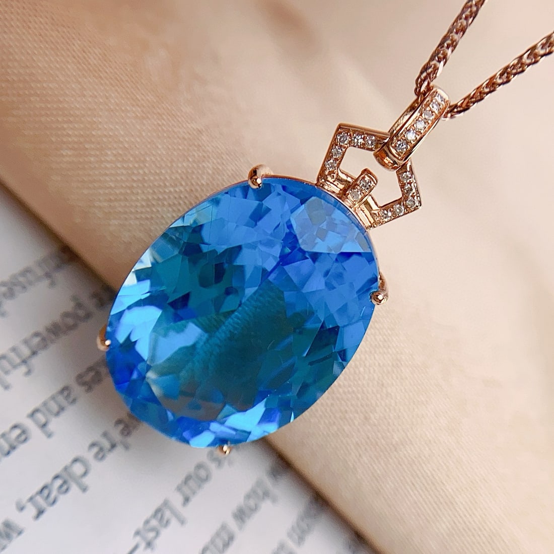 14k Gold 26.5 Ct Natural Topaz & Diamond Pendant( Without Chain ) - 4