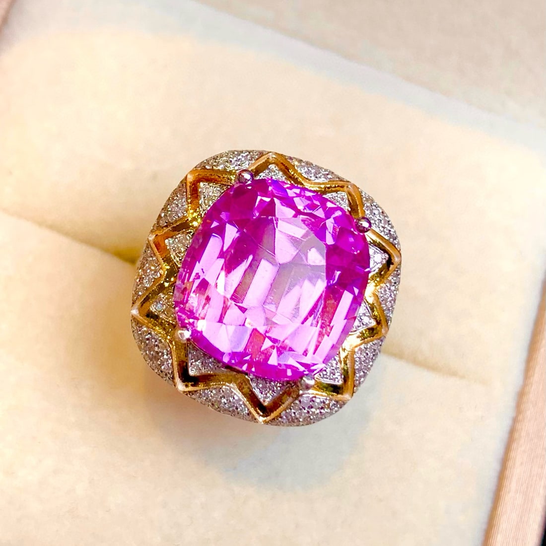 14k Gold 14.3 Ct Natural Kunzite & Diamond Ring - 2