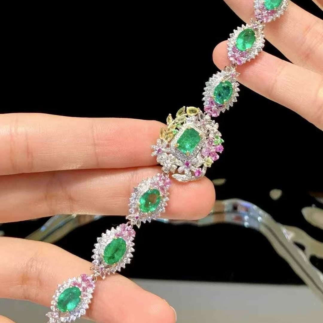 14k Gold 5.5 Ct Natural Emerald & Coloured Gemstone & Diamond Bracelet - 2