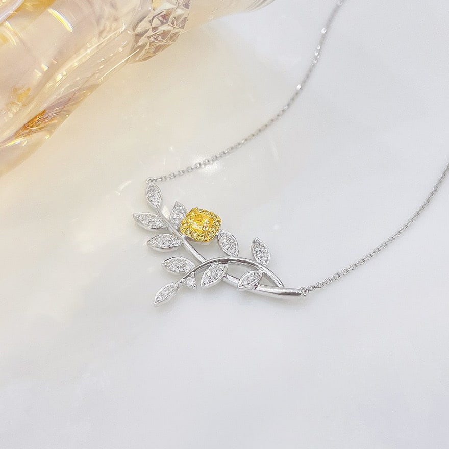 14k Gold 0.38 Ctw Natural Yellow Diamond & Diamond Necklace - 3