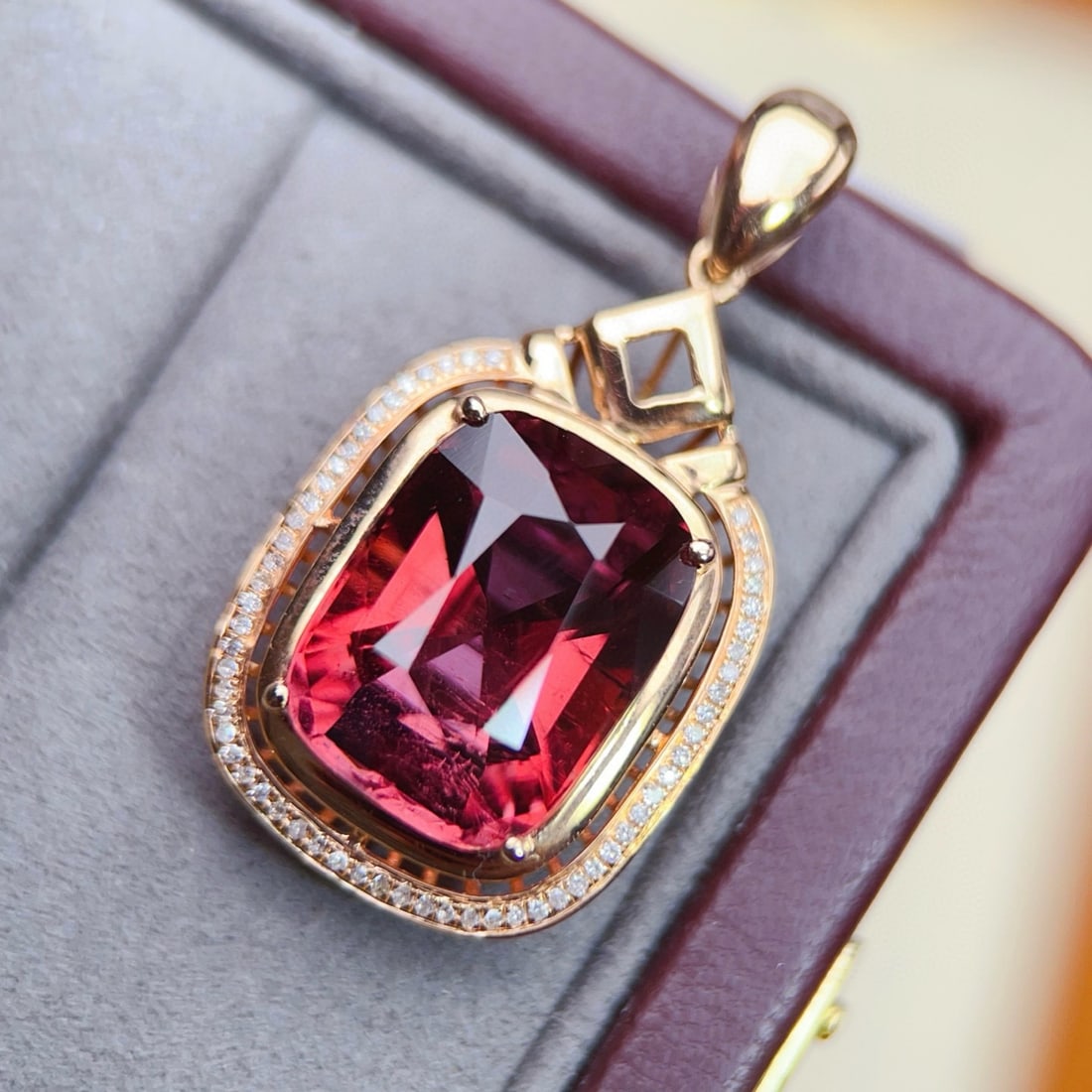 14k Gold 11.68 Ctw Natural Tourmaline & Diamond Pendant( Without Chain ) - 2