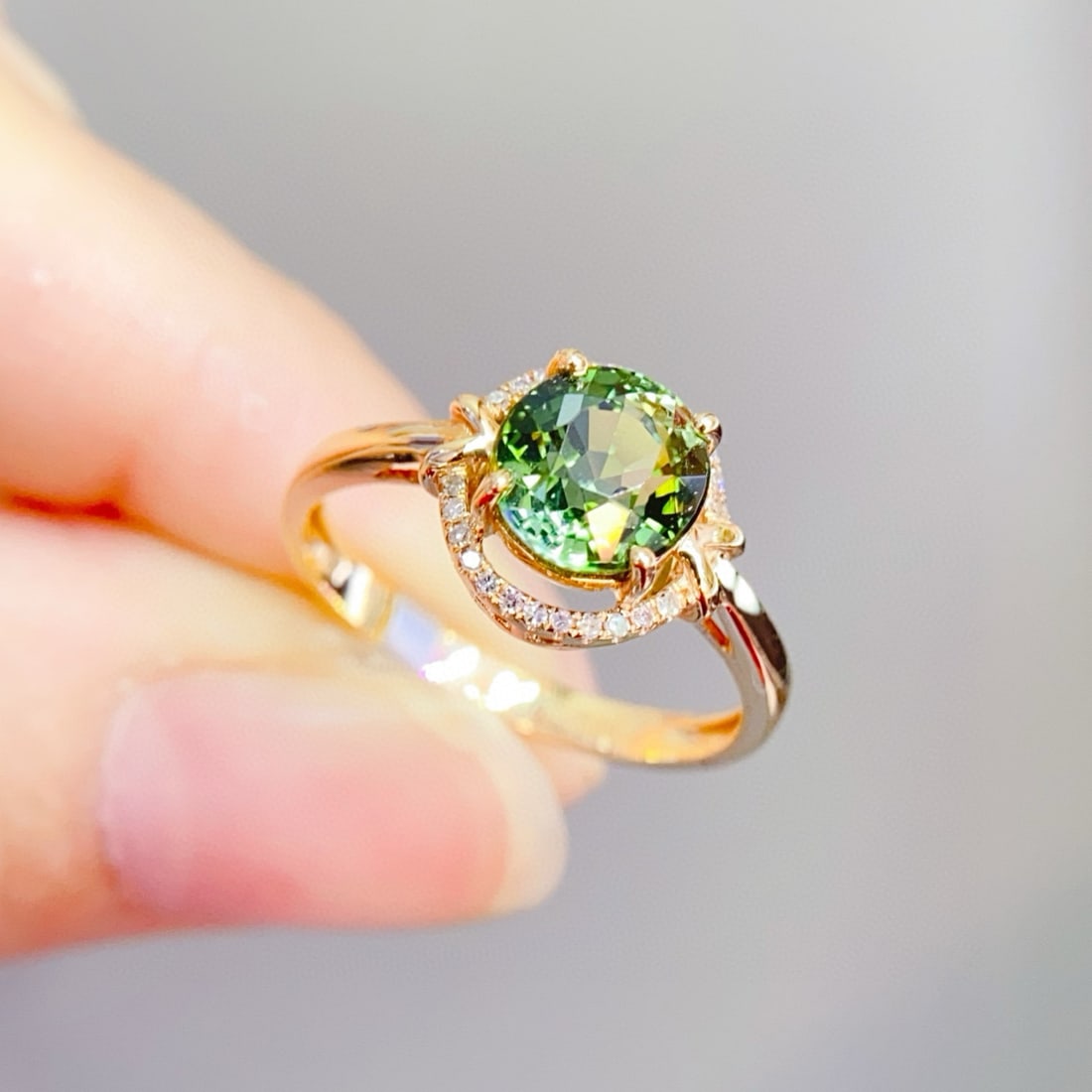 14k Gold 1.9 Ct Natural Tourmaline & Diamond Ring - 5