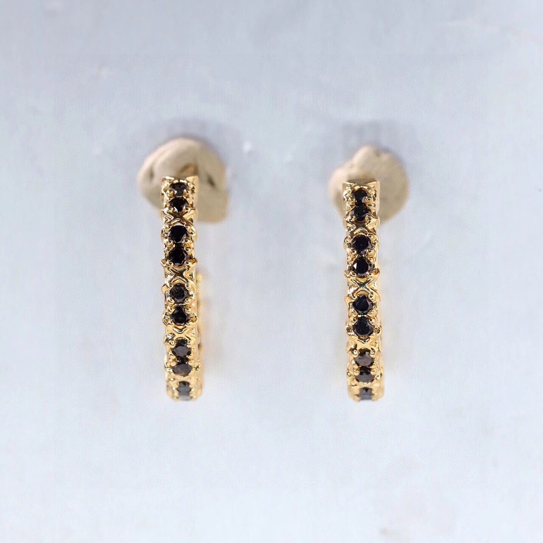 14k Gold 0.66 Ct Natural Black Diamond Earrings - 2