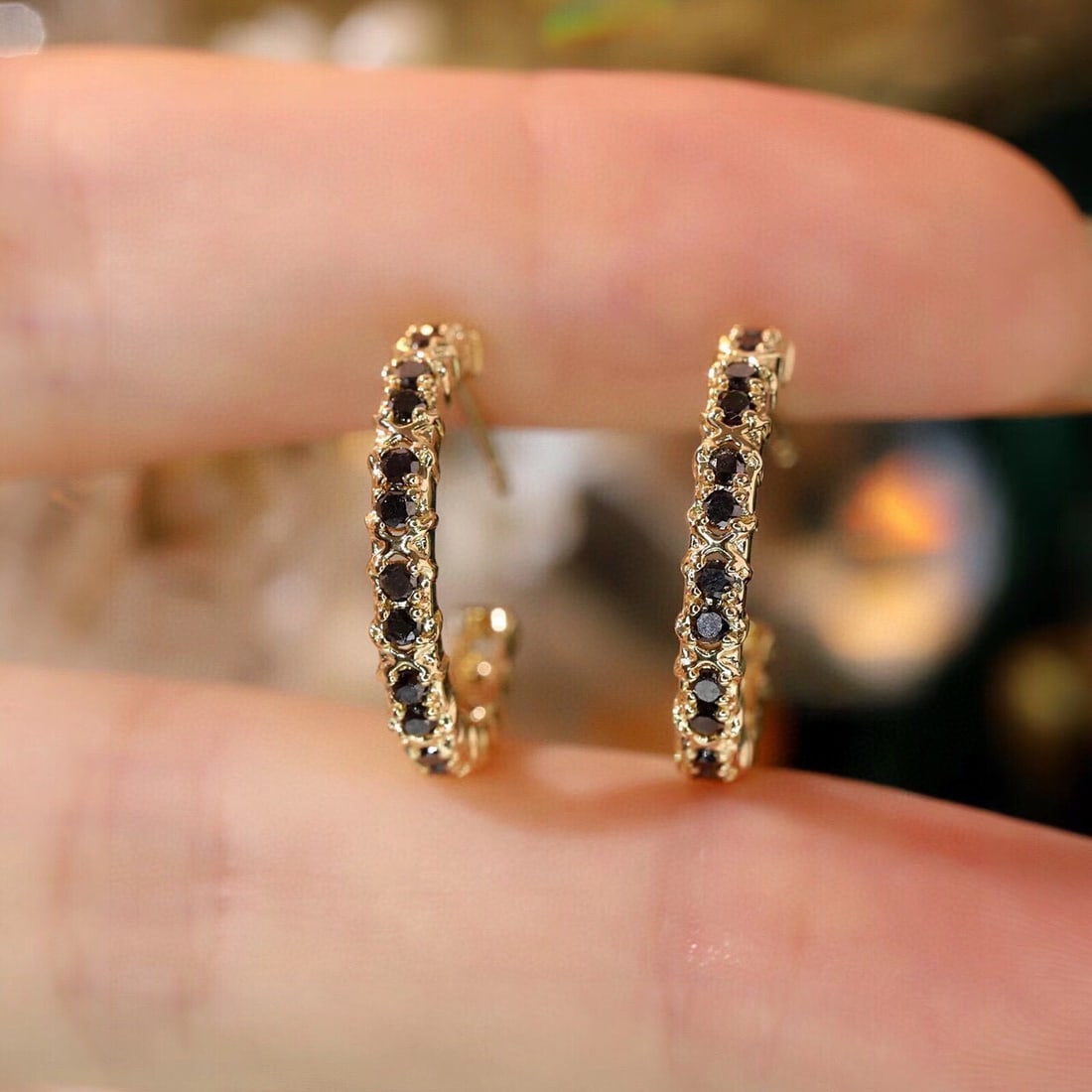 14k Gold 0.66 Ct Natural Black Diamond Earrings - 3