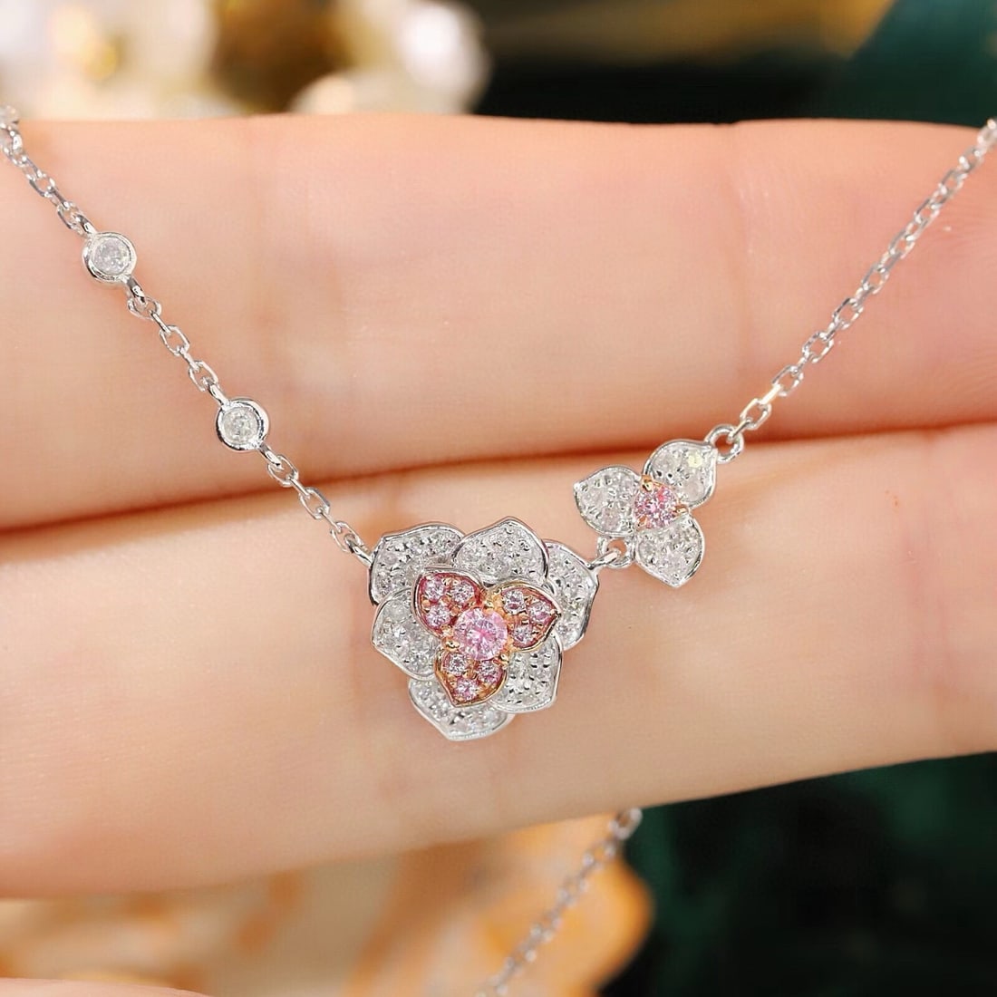 14k Gold 0.45 Ct Natural Pink Diamond & Diamond Necklace: Ref:231061165 // gold content:14k gold // main gemstone:pink diamond & diamond // shape:round // carat weight:0. 45ct // clarity grade:vs-si // color:pink & h // treatment:natural // cut grade:g // Co