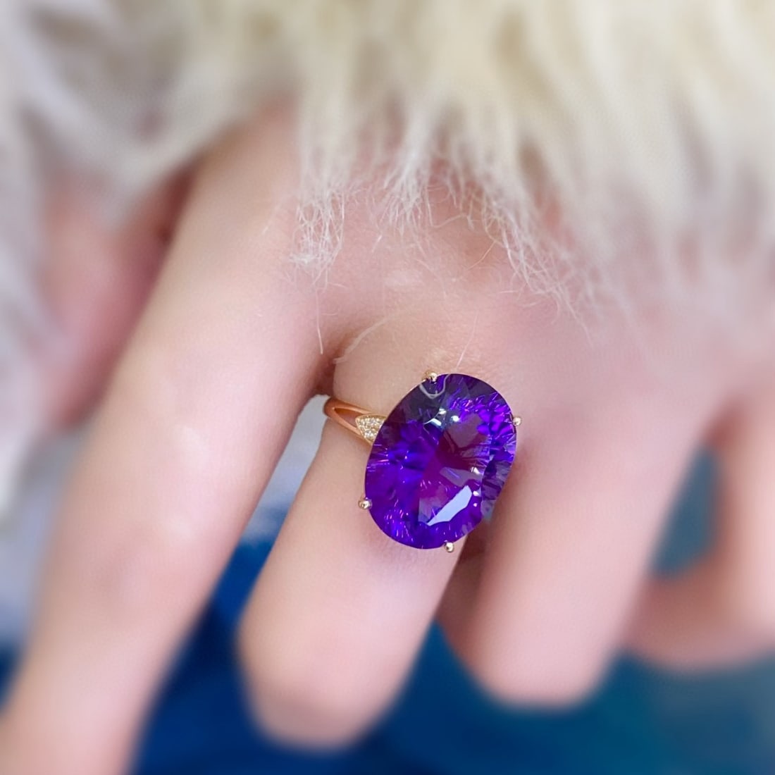 14k Gold 9.03 Ctw Natural Amethyst & Diamond Ring - 4