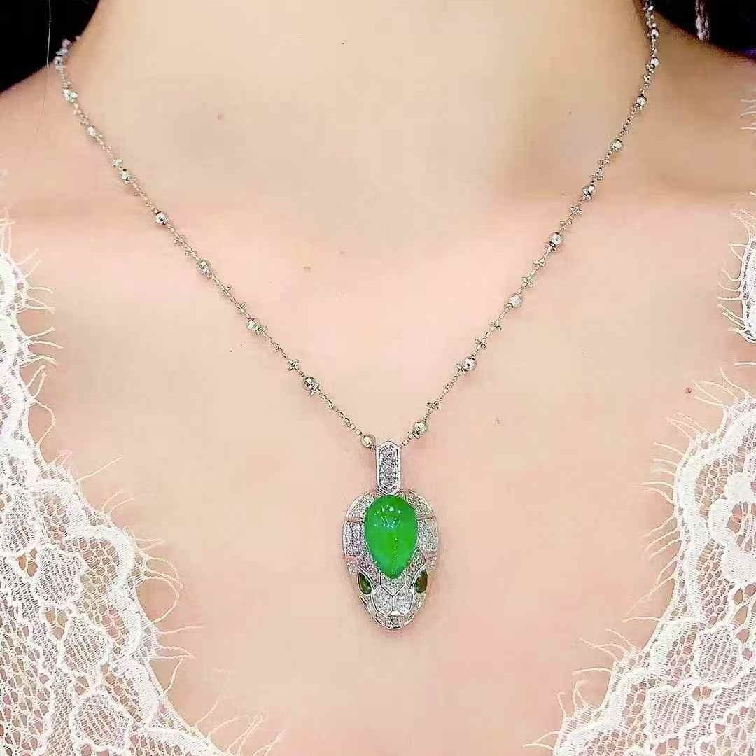 14k Gold 3.75 Ct Natural Emerald & Diamond Pendant( Without Chain ) - 5