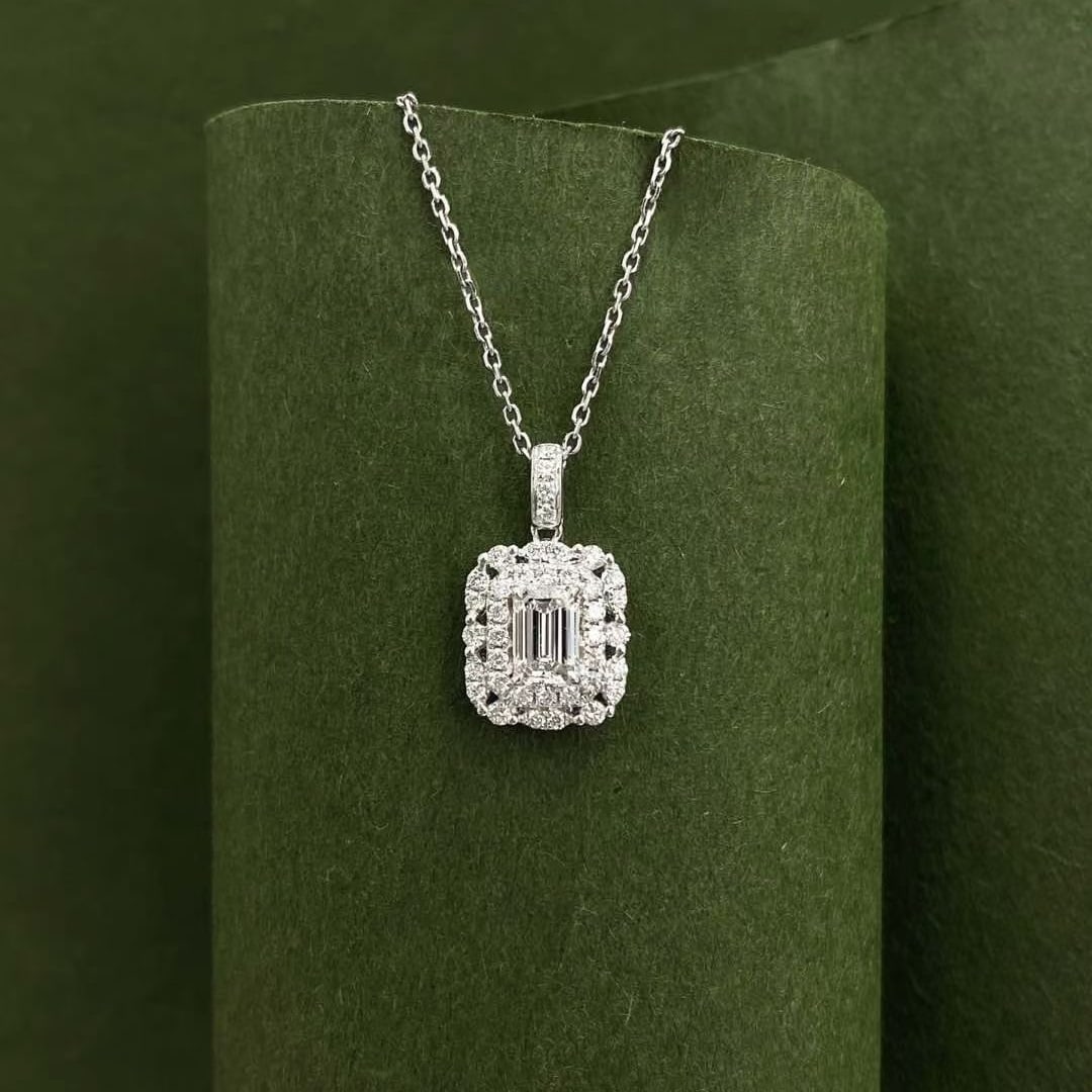 Gia Certified 14k Gold 0.66 Ctw Natural E Si1 Emerald Diamond Necklace: Ref:231061204 // gold content:14k gold // main gemstone:diamond // certified:gia // shape:emerald // carat weight:0. 41ct // clarity grade:si1 // color:e // treatment:natural // // adjacent gemstone 2
