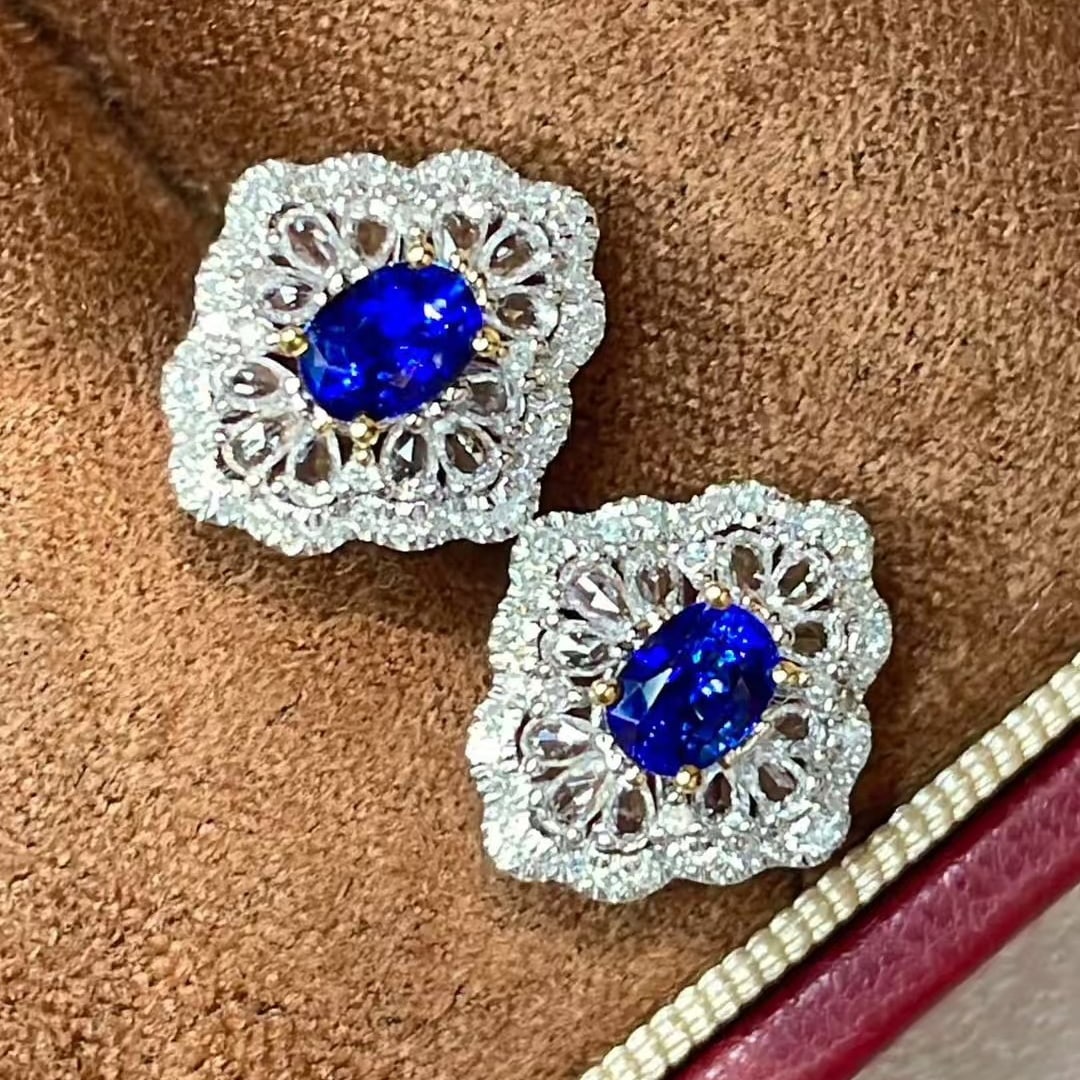 14k Gold 0.8 Ct Natural Sapphire & Diamond & Sapphire Earrings - 3