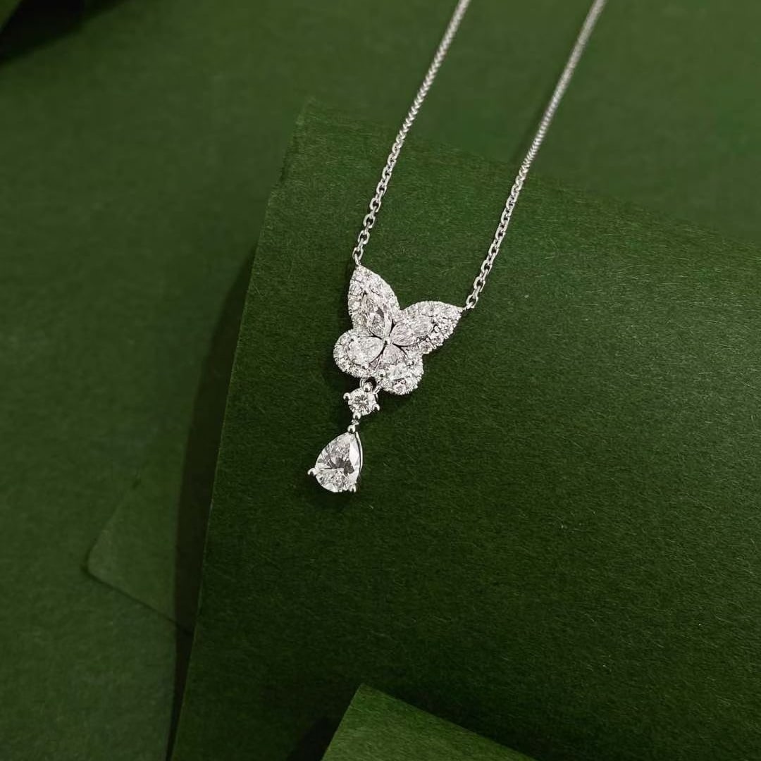 Gia Certified 14k Gold 0.77 Ctw Natural D Vs2 Pear Diamond Necklace - 2