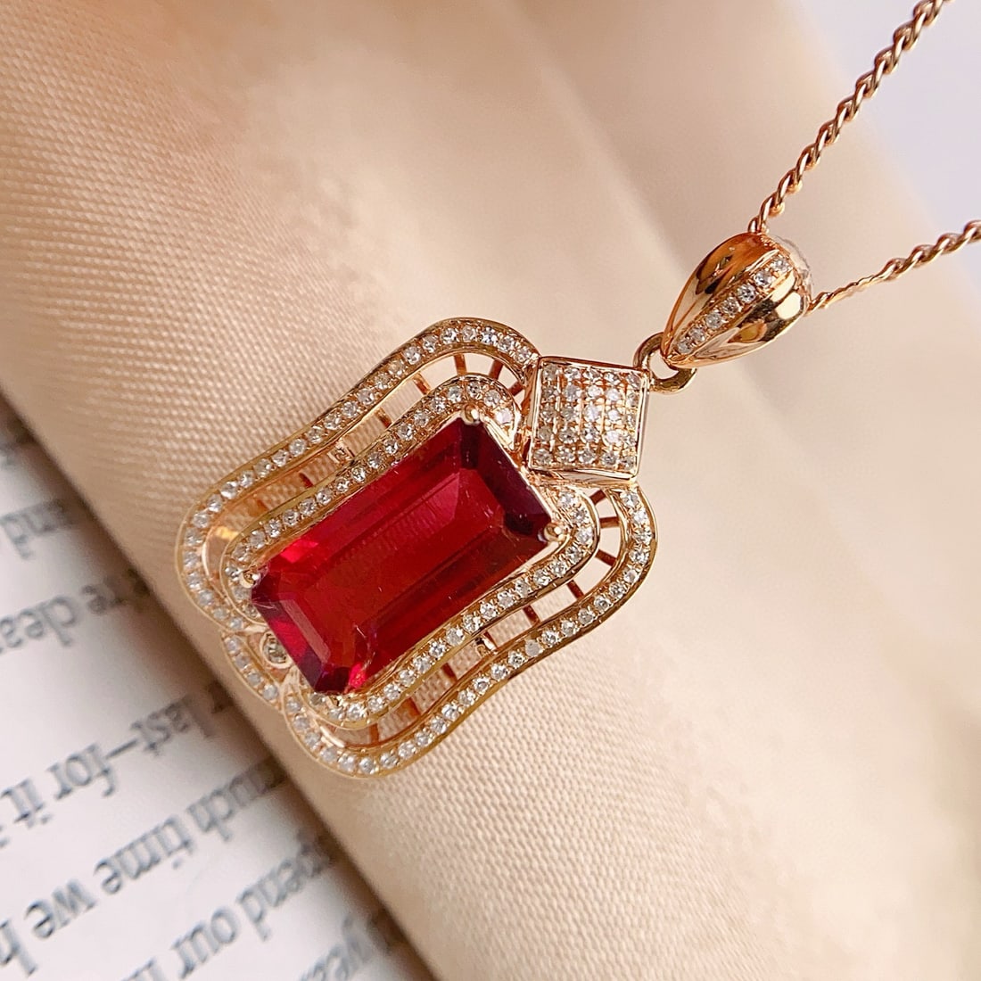 14k Gold 2.65 Ct Natural Tourmaline & Diamond Pendant( Without Chain ) - 5