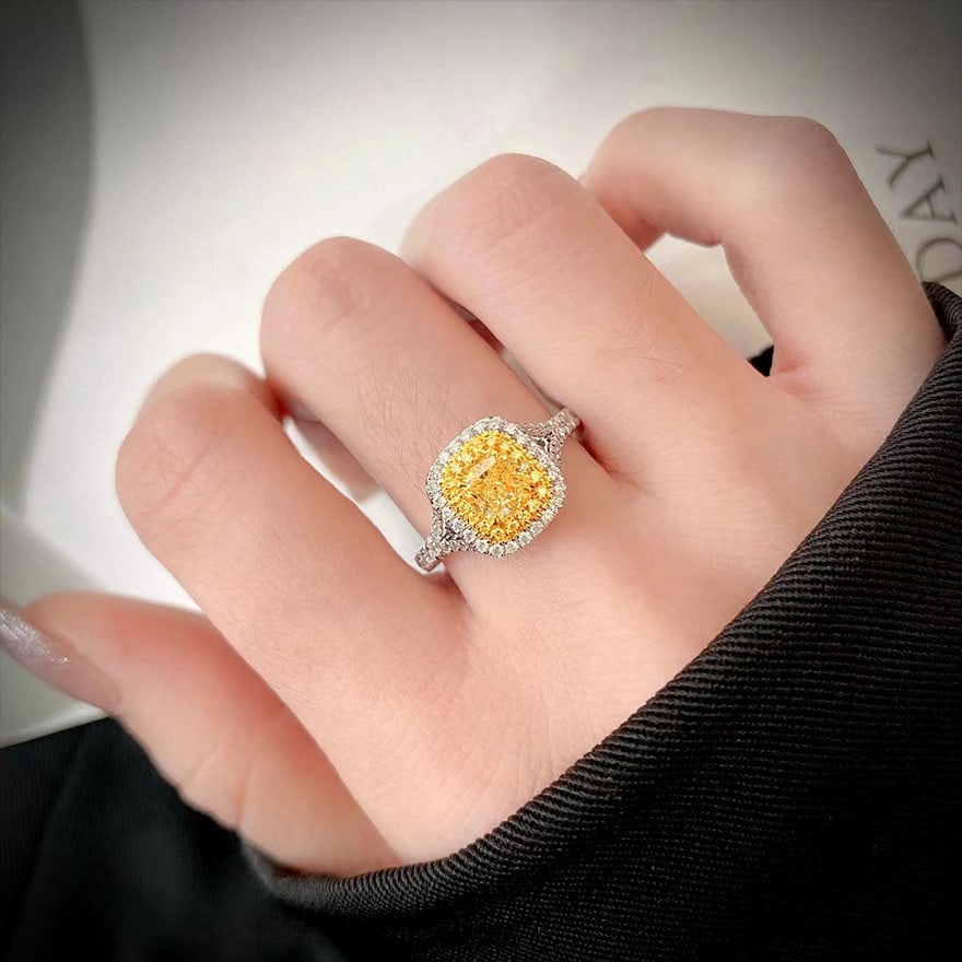 14k Gold 1.02 Ctw Natural Yellow Diamond & Diamond Ring - 6