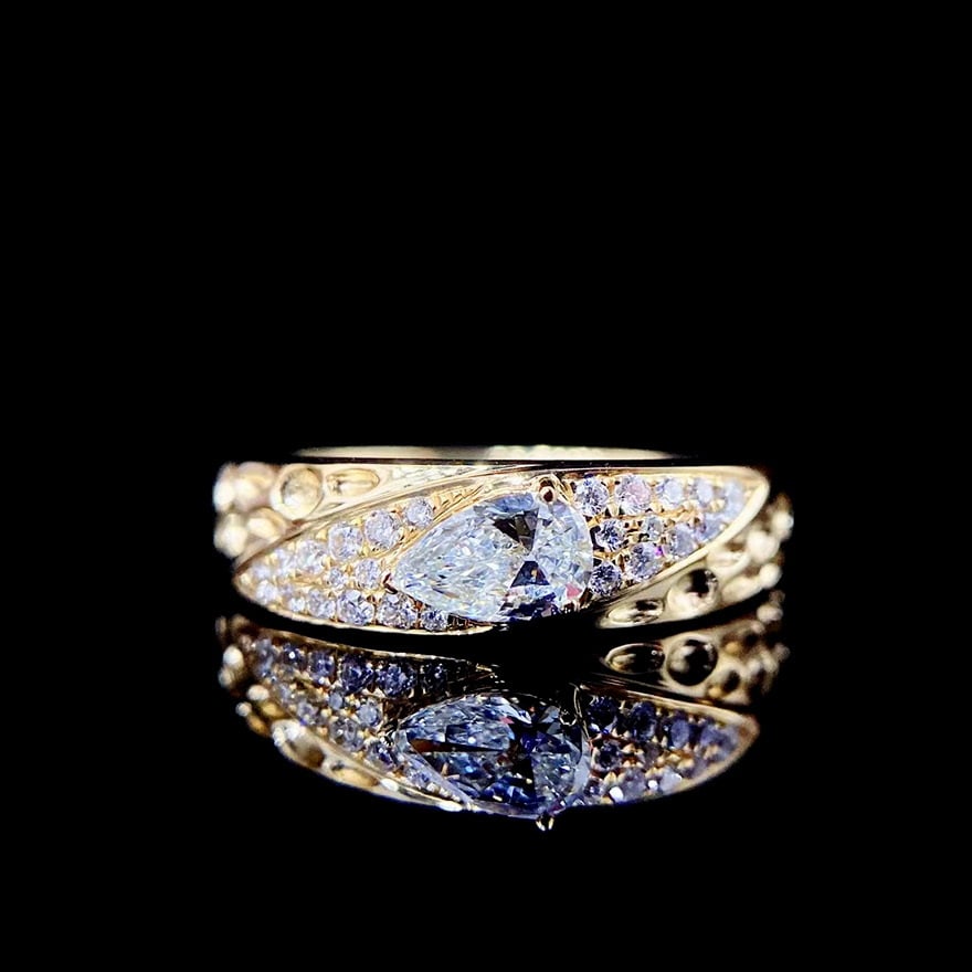 Gia Certified 14k Gold 0.30 Ct Natural E Si2 Pear Diamond Ring - 4