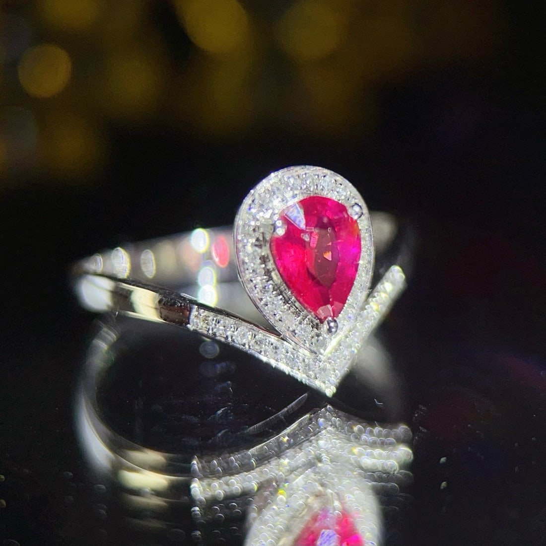 14k Gold 0.8 Ct Natural Ruby & Diamond Ring - 5