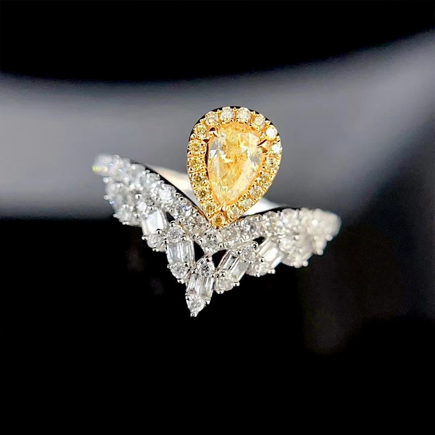 14k Gold 0.80 Ctw Natural Yellow Diamond & Diamond Ring: Ref:231062031 // gold content:14k gold // ring size:7. 25us // // main gemstone:yellow diamond // shape:pear // carat weight:0. 30ct // color:yellow // treatment:natural // // adjacent gemstone 2 :