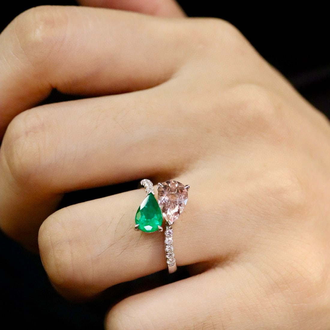 14k Gold 2.08 Ctw Natural Morganite & Emerald Ring - 6