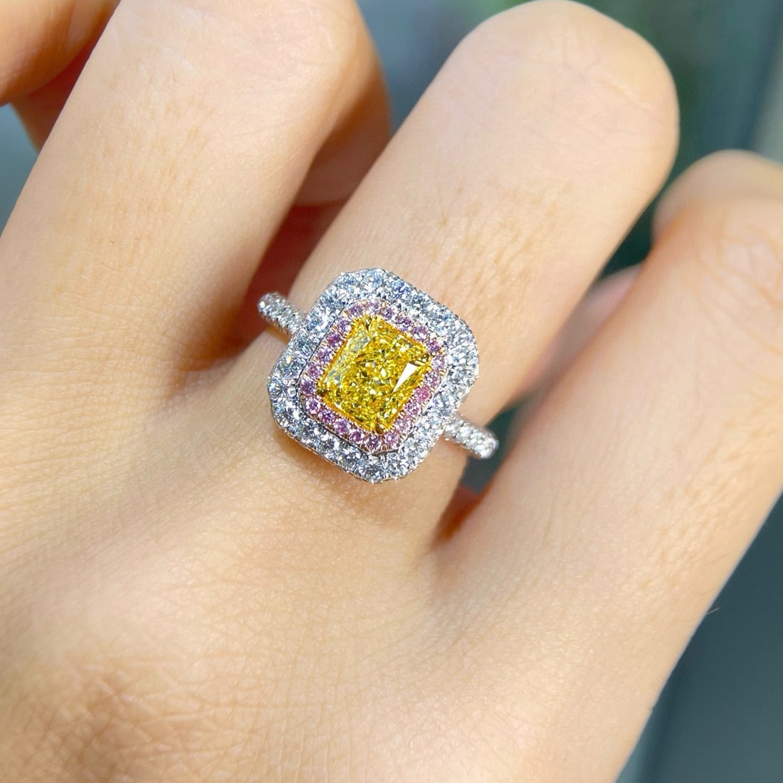 Gia Certified 14k Gold 2.57 Ctw Natural Yellow Diamond & Diamond Ring - 3
