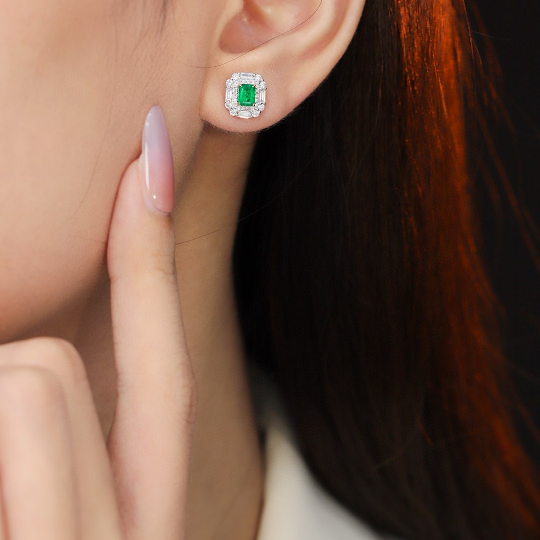 14k Gold 1.24 Ctw Vivid Green Natural Emerald & Diamond Earrings - 5