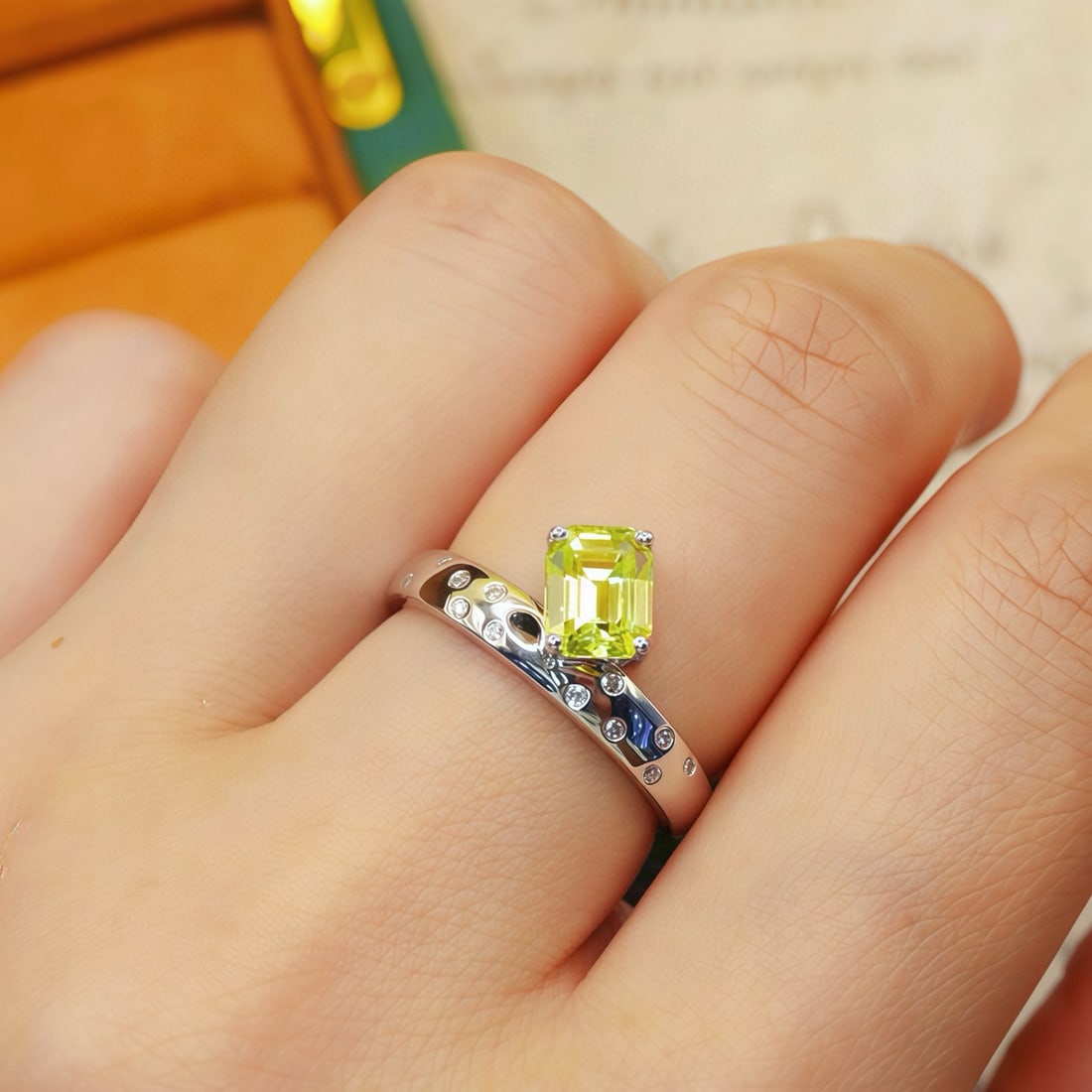 14k Gold 1.29 Ctw Natural Chrysoberyl & Diamond Ring - 5