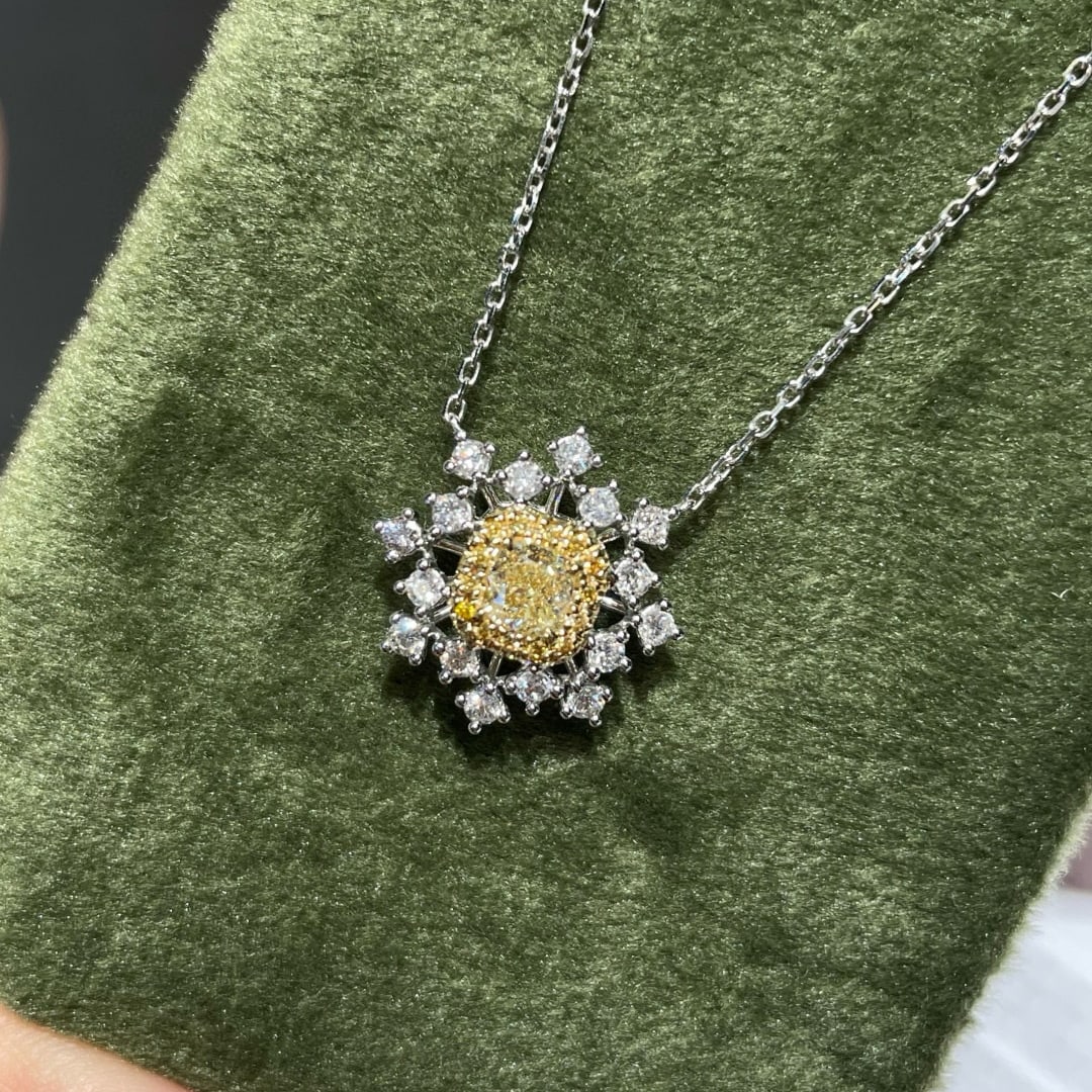 14k Gold 0.64 Ctw Natural Yellow Diamond & Diamond Necklace: Ref:231062121 // gold content:14k gold // main gemstone:yellow diamond // shape:cushion // carat weight:0. 31ct // color:yellow // treatment:natural // // adjacent gemstone 2 : diamond // shape:round