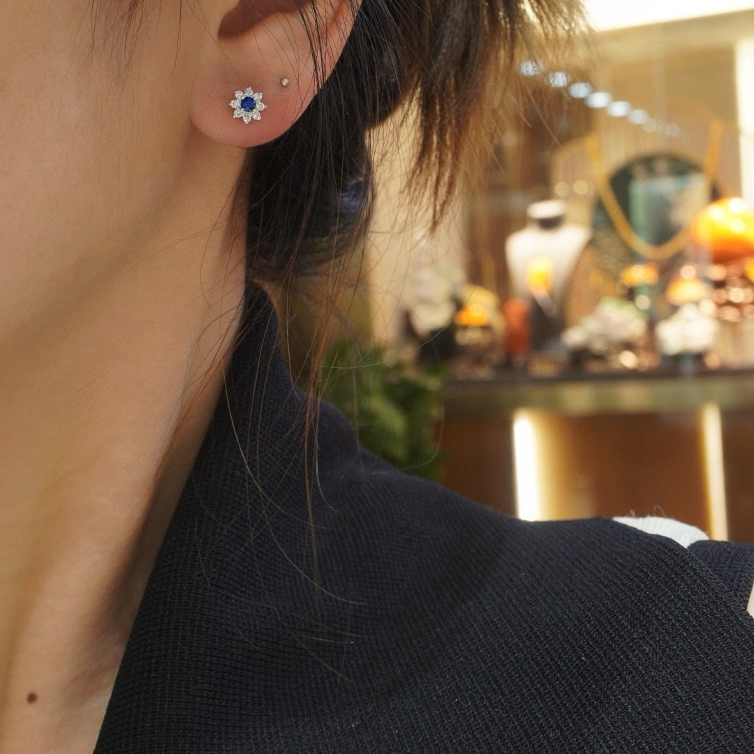 14k Gold 0.56 Ctw Natural Sapphire & Diamond Earrings - 5