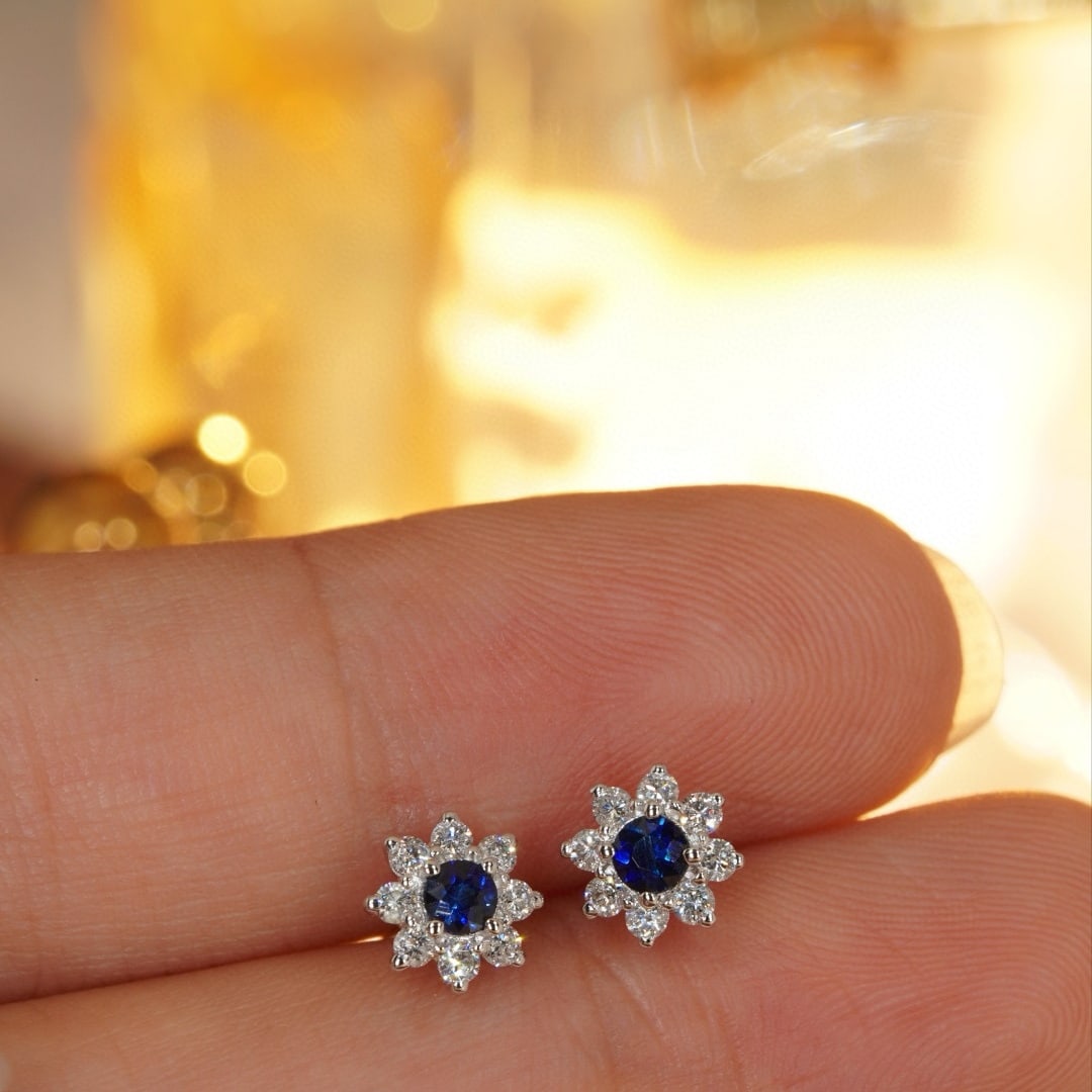 14k Gold 0.56 Ctw Natural Sapphire & Diamond Earrings - 8