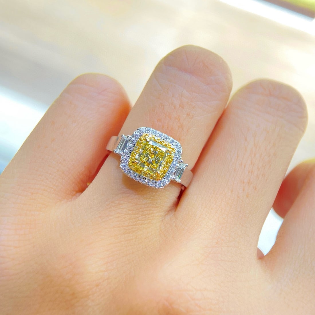 Gia Certified 14k Gold 1.47 Ctw Natural Yellow Diamond & Diamond Ring - 3