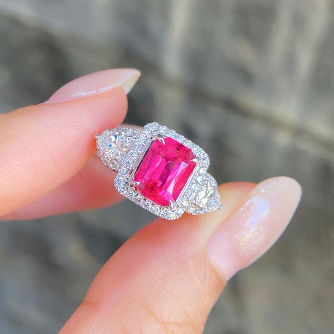 14k Gold 3.88 Ctw Natural Spinel & Diamond Ring - 2