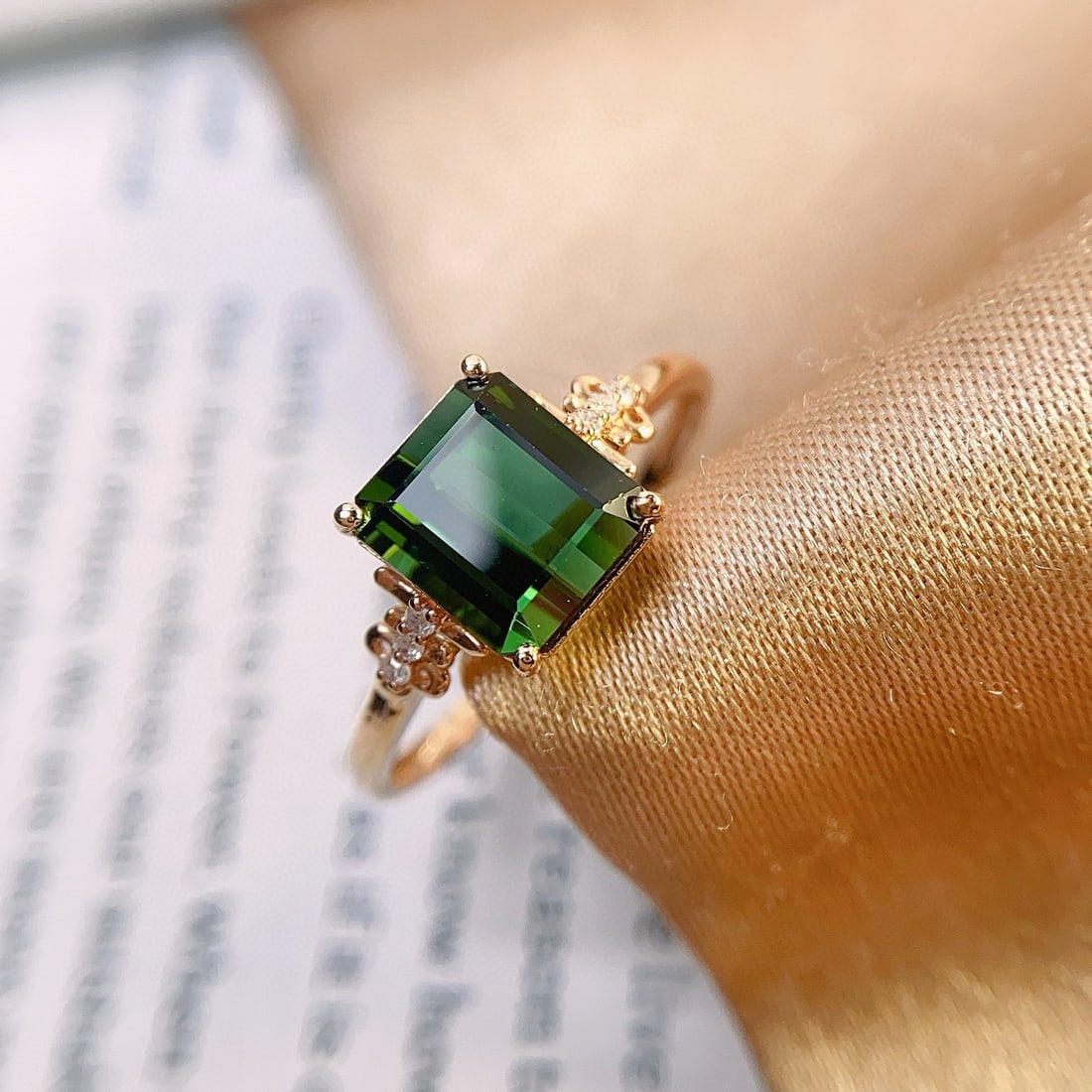 14k Gold 2.00 Ct Natural Tourmaline & Diamond Ring - 5