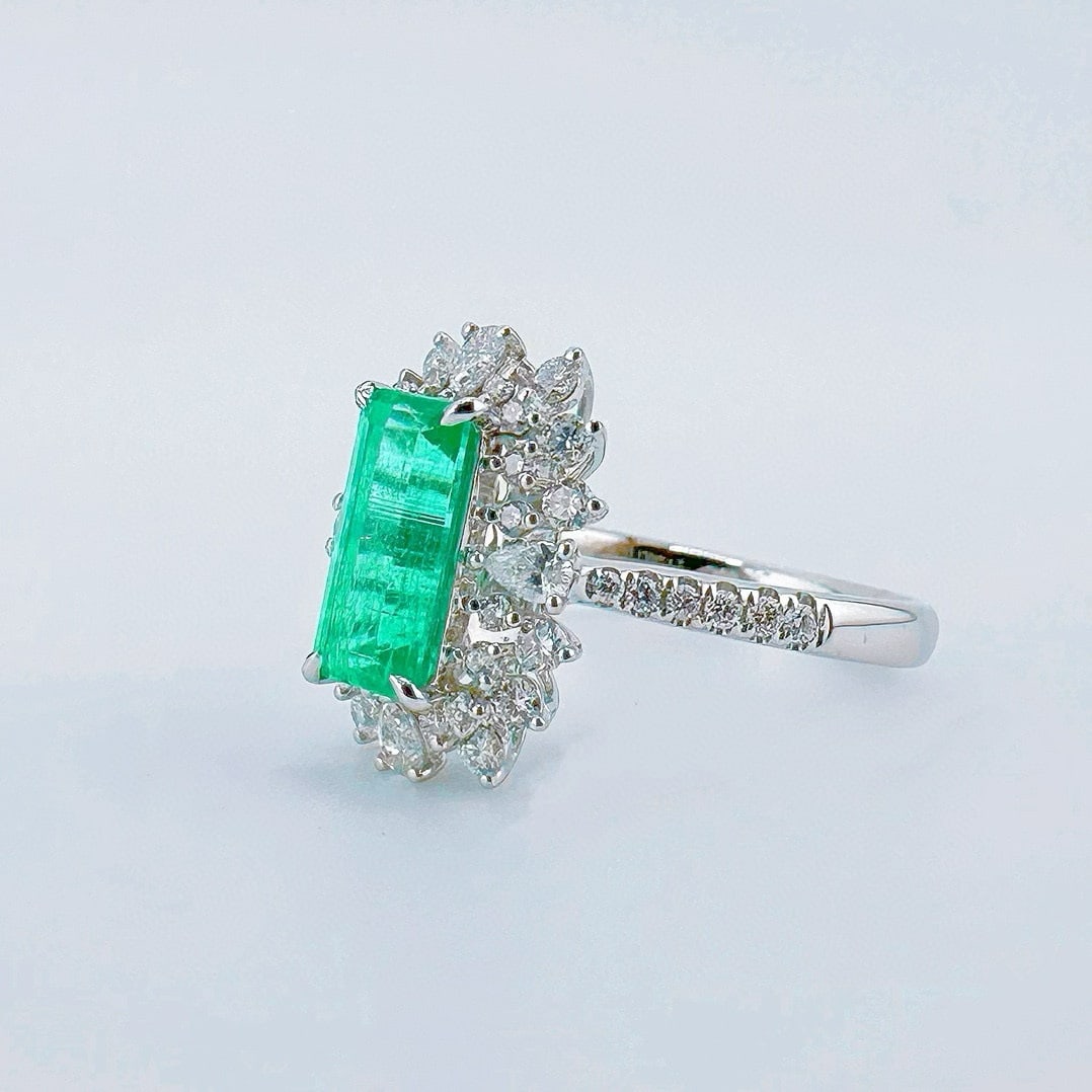 14k Gold 1.99 Ctw Natural Emerald & Diamond Ring - 2