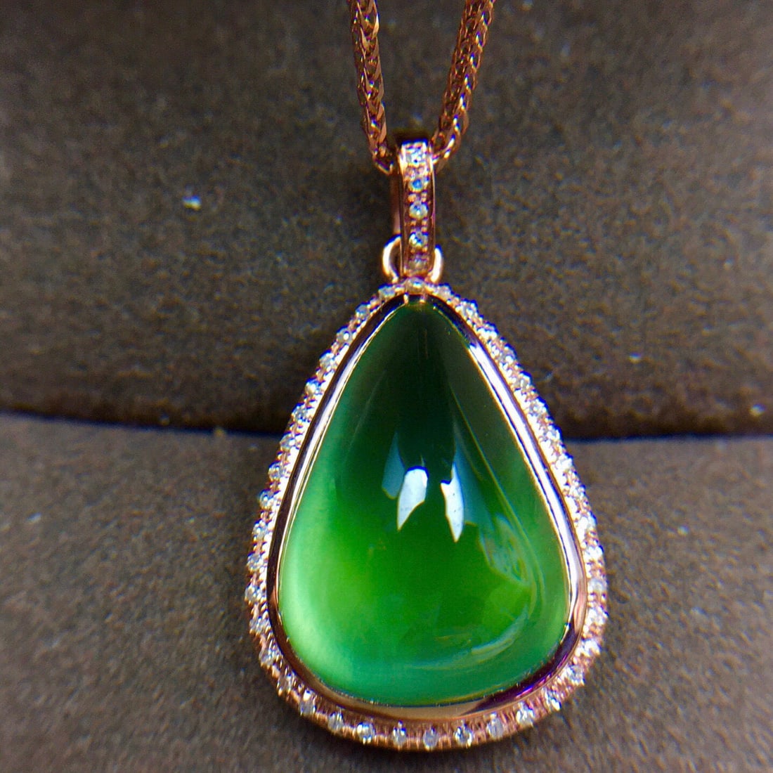 14k Gold 9.6 Ct Natural Prehnite & Diamond Pendant( Without Chain ) - 2