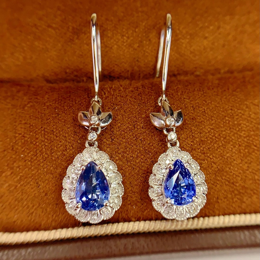 14k Gold 2.4 Ct Natural Sapphire & Diamond Earrings - 2