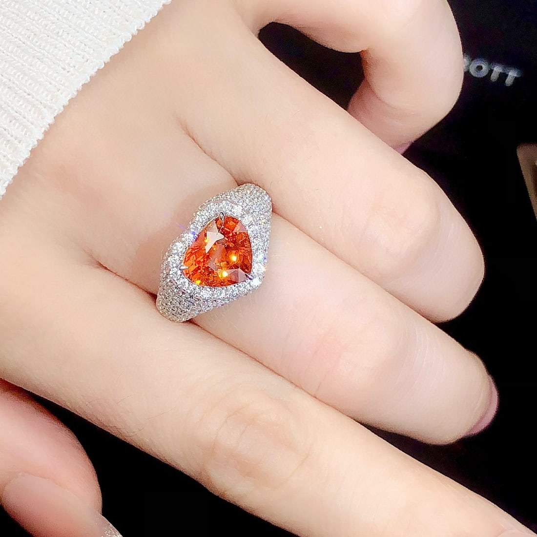 14k Gold 4.72 Ctw Natural Spessartine & Diamond Ring - 3