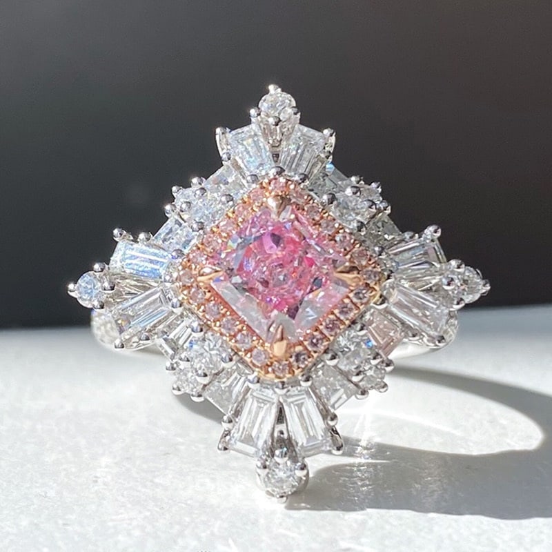 Gia Certified 14k Gold 2.90 Ctw Natural Pink Diamond & Diamond Ring/pendant( Without Chain ): Ref:231062263 // gold content:14k gold // ring size:7. 25us // // main gemstone:pink diamond // certified:gia // shape:radiant // carat weight:1. 00ct // clarity grade:i1 // color:pink //