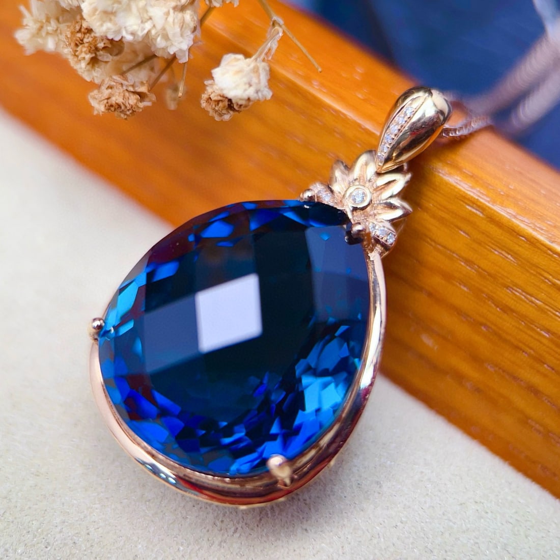 14k Gold 52.7 Ct Natural Topaz & Diamond Pendant( Without Chain ) - 2