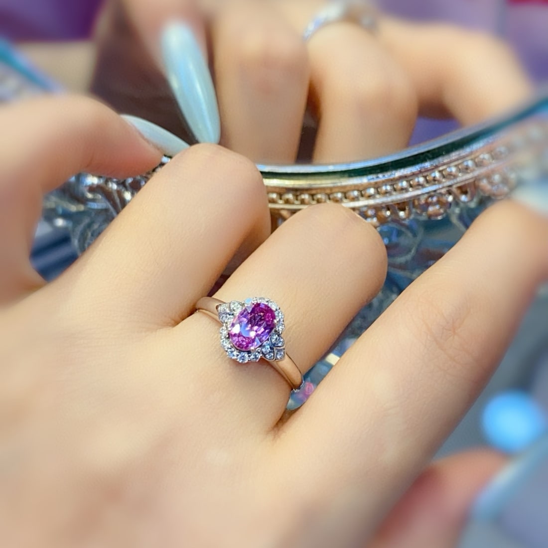14k Gold 0.95 Ct Natural Padparadscha Sapphire & Diamond Ring - 3