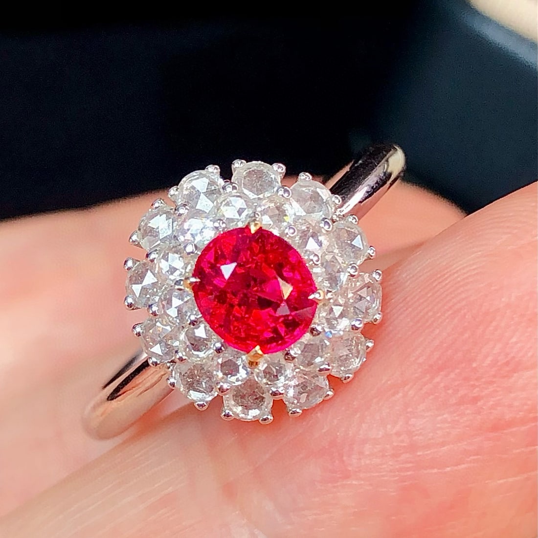 14k Gold 1.41 Ctw Natural Ruby & Diamond Ring: Ref:231062308 // gold content:14k gold // ring size:7. 25us // // main gemstone:ruby // shape:oval // carat weight:0. 89ct // color:pigeonblood red // treatment:natural // // adjacent gemstone 2 : dia