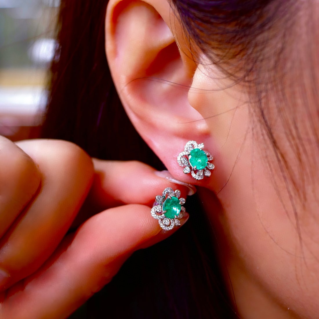 14k Gold 1.41 Ctw Natural Emerald & Diamond Earrings - 4