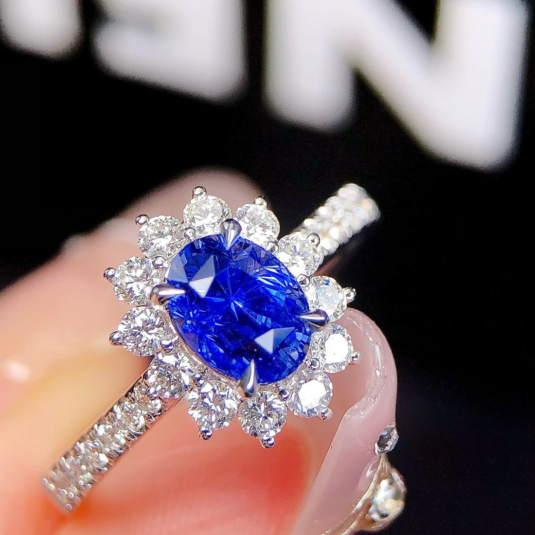 14k Gold 2.24 Ctw Natural Sapphire & Diamond Ring - 2