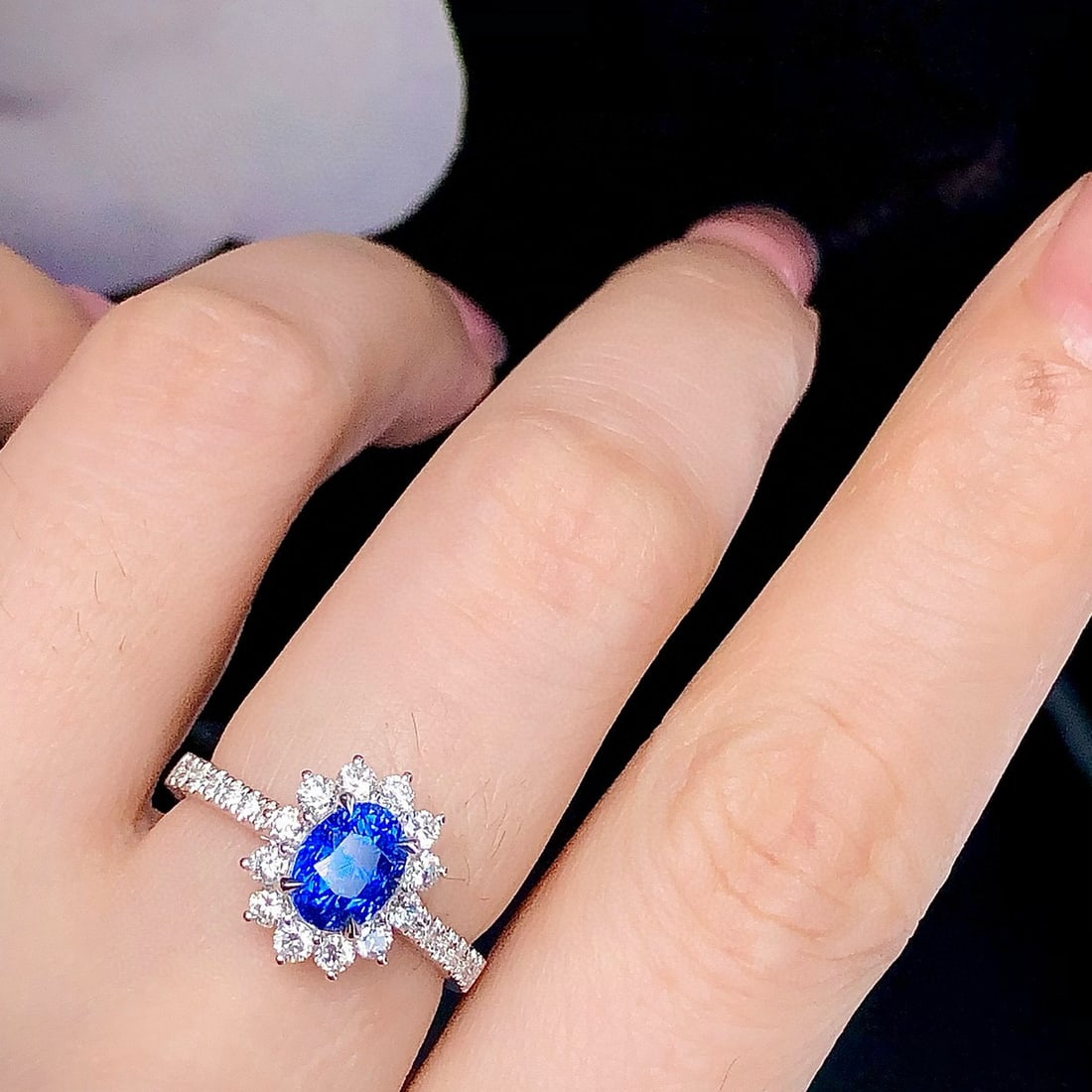14k Gold 2.24 Ctw Natural Sapphire & Diamond Ring - 4