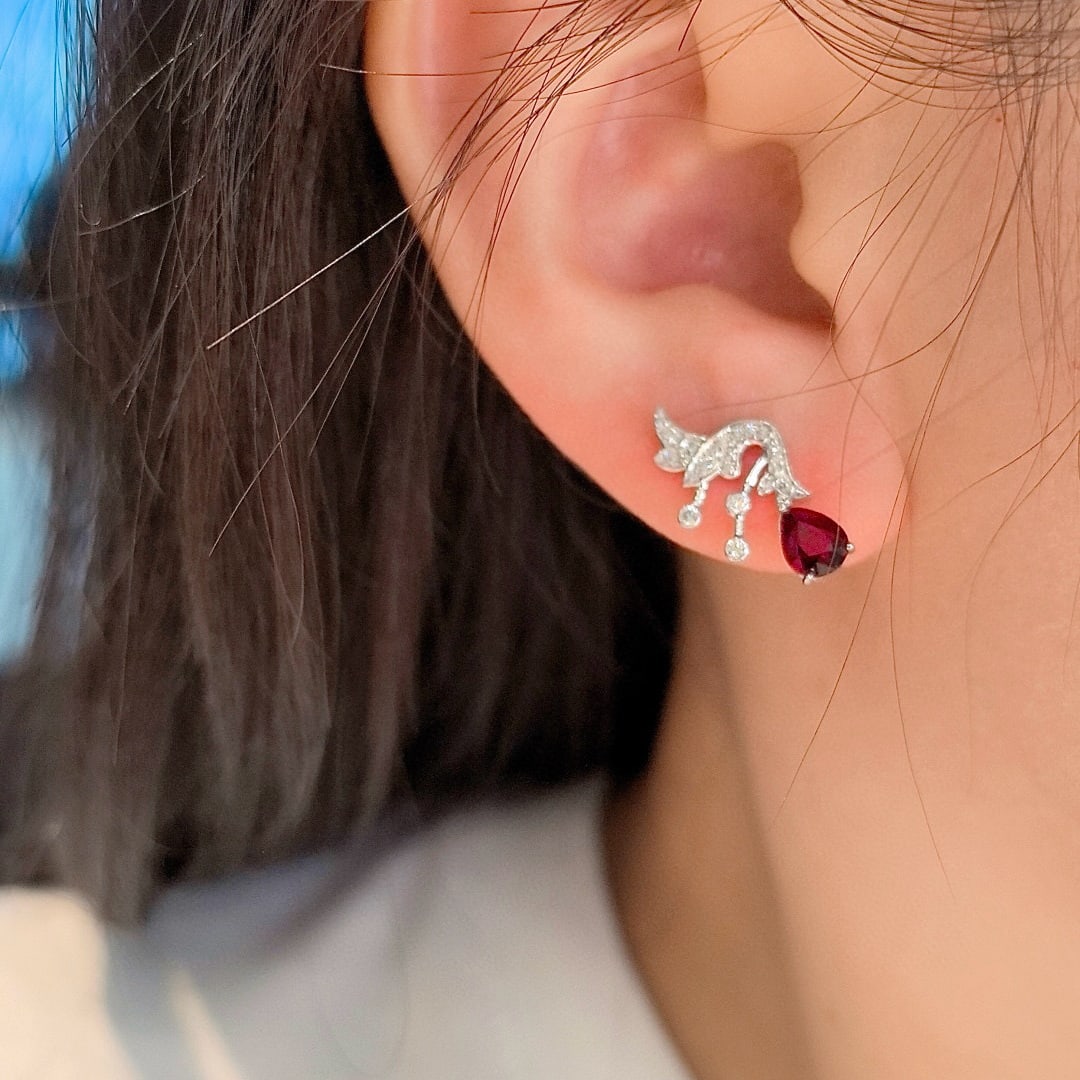 14k Gold 1.23 Ctw Natural Ruby & Diamond Earrings - 5
