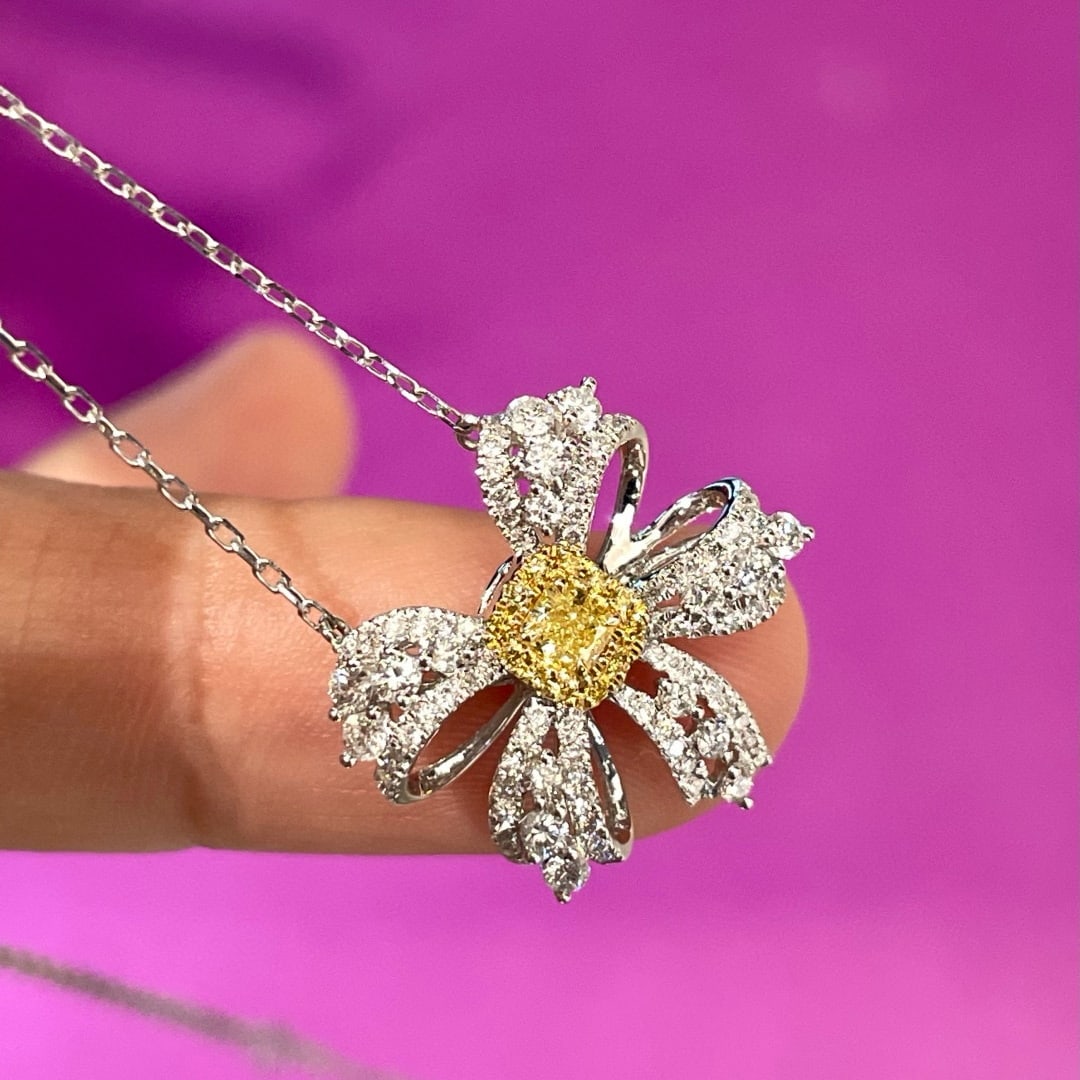 14k Gold 0.58 Ctw Natural Yellow Diamond & Diamond Necklace - 4