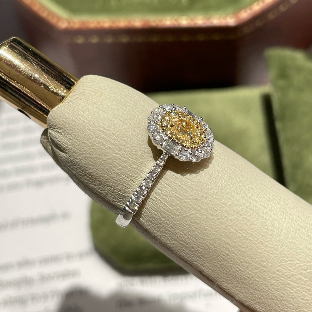 14k Gold 0.64 Ctw Natural Yellow Diamond & Diamond Ring - 5