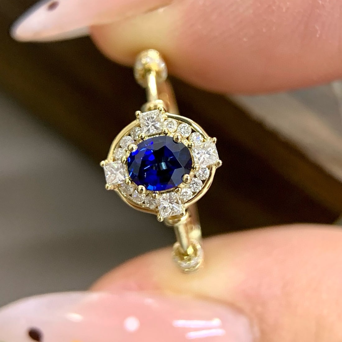 14k Gold 0.67 Ctw Natural Sapphire & Diamond Ring - 3