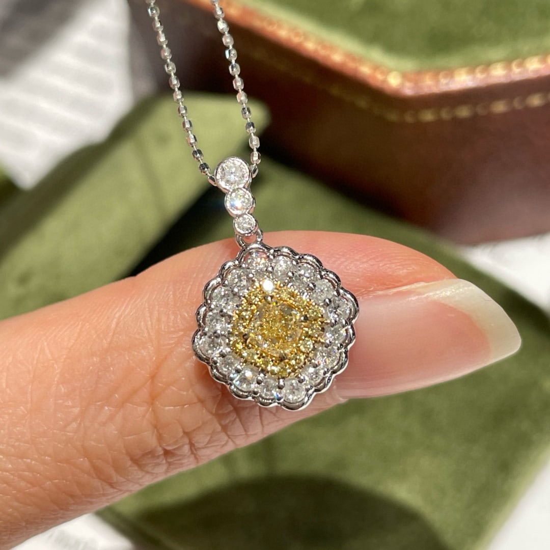 14k Gold 0.71 Ctw Natural Yellow Diamond & Diamond Pendant( Without Chain ) - 5