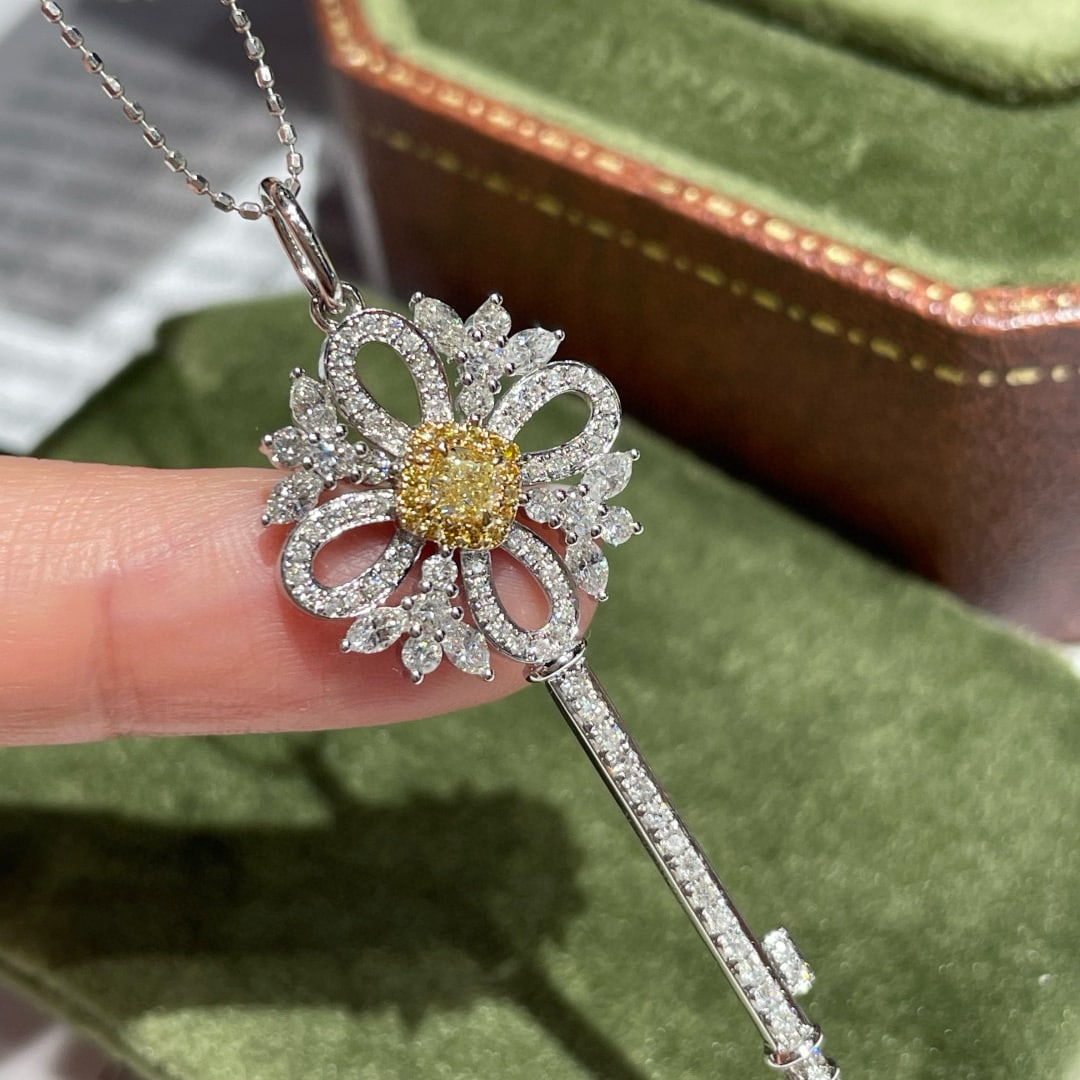 14k Gold 1.00 Ctw Natural Yellow Diamond & Diamond Pendant( Without Chain ) - 3