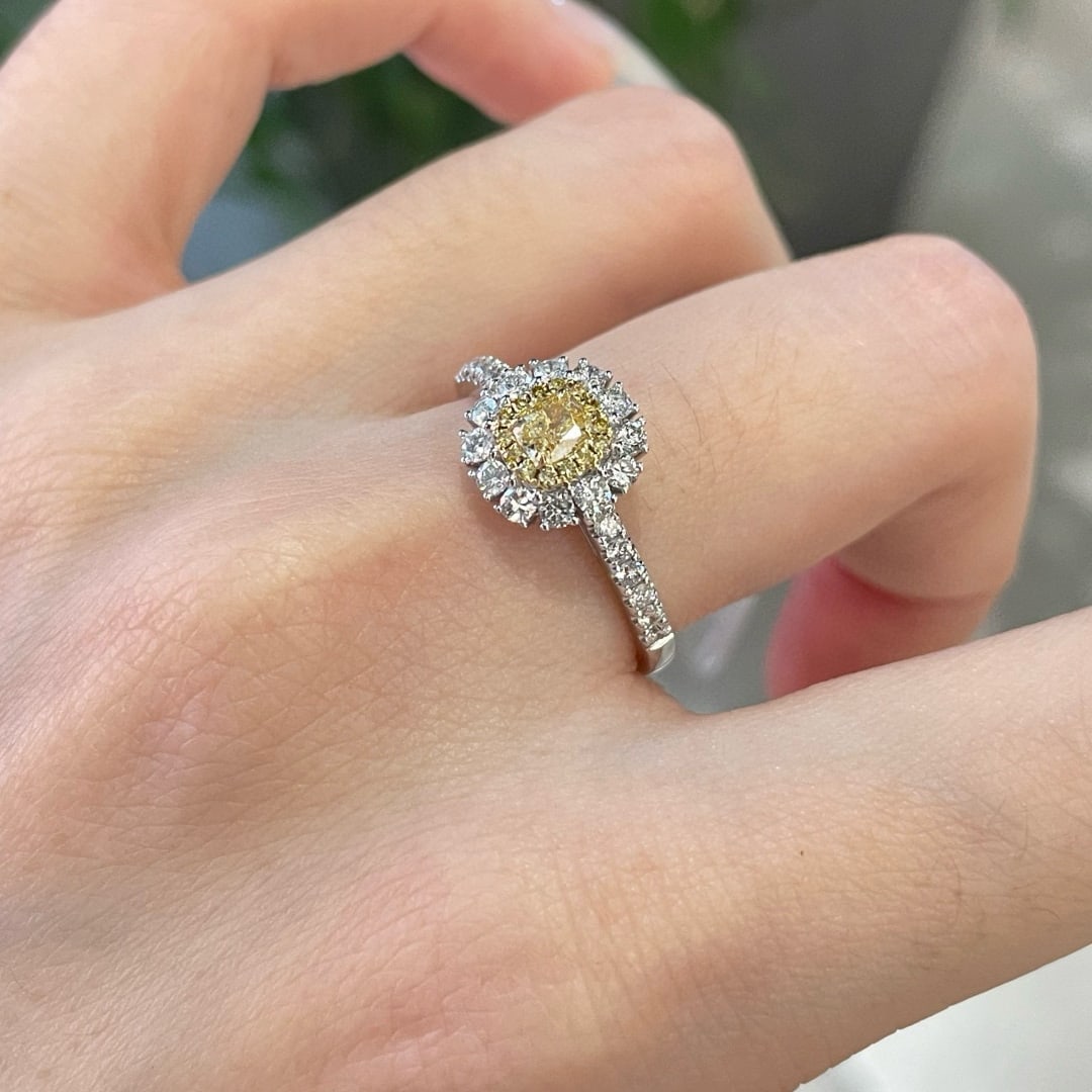 14k Gold 0.75 Ctw Natural Yellow Diamond & Diamond Ring - 5